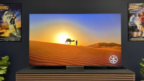 Samsung QN900D showing desert landscape on screen