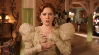 Amy Adams' Giselle looking in the mirror in Disenchanted