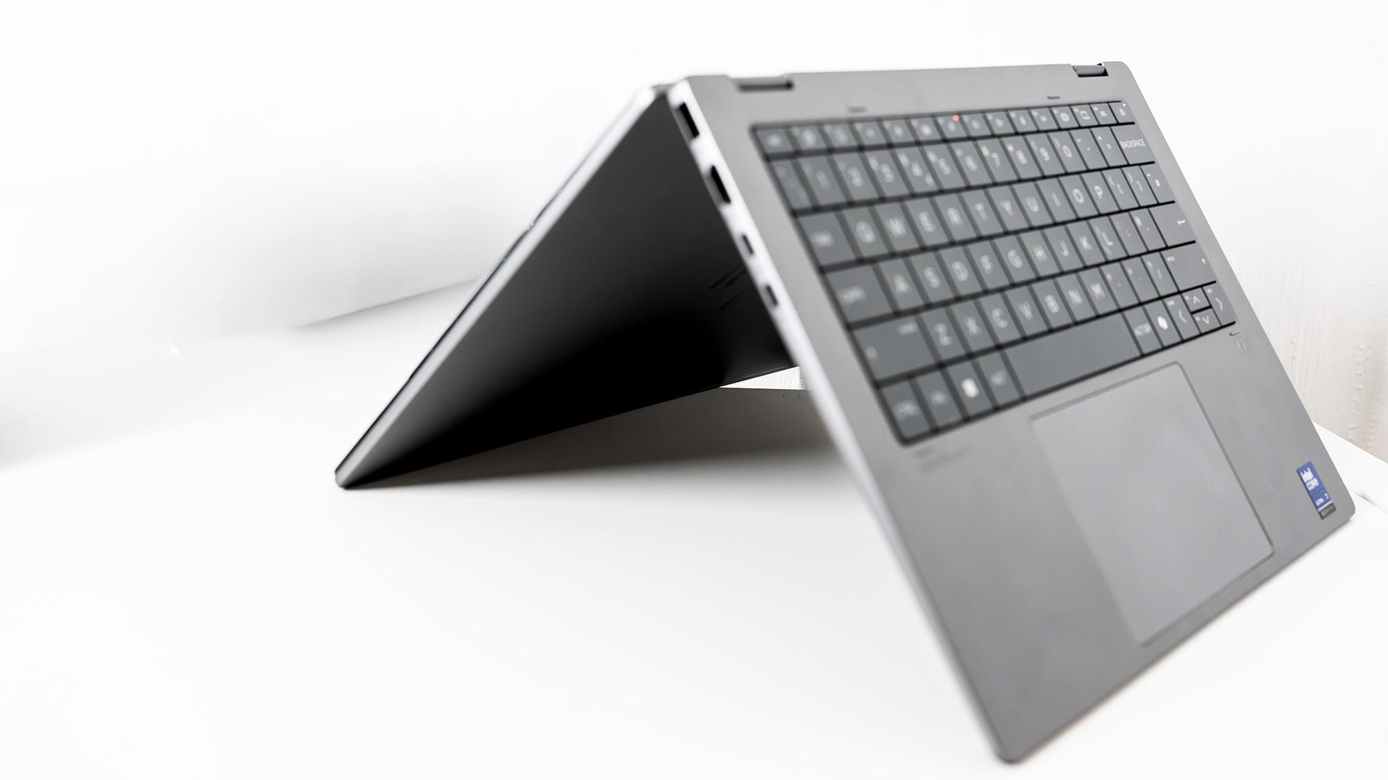 HP OmniBook X Flip 14