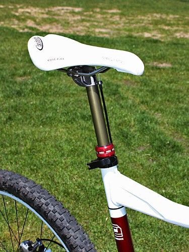 The show bike's carbon post has been replaced with a more versatile telescoping post.