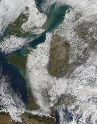 France, UK snow cover seen by satellite