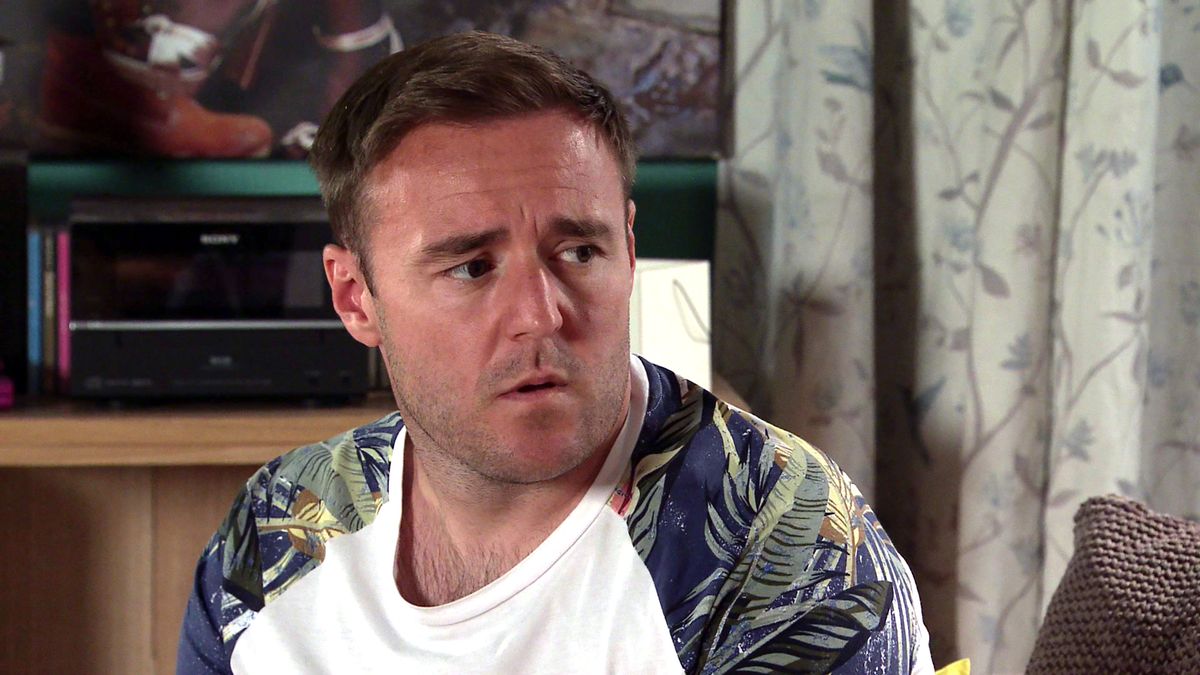 ‘Coronation Street’ spoilers: Tyrone Dobbs buys Fiz some time...