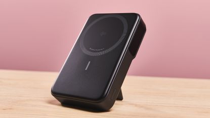 Anker MagGo Power Bank (10K) standing up on desk