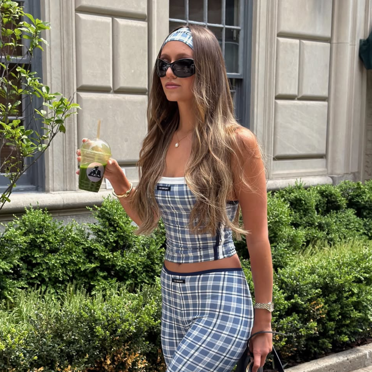 Those With Cool Style Know Leggings Aren't Just For Exercising—6 Summer Trends To Wear Them With