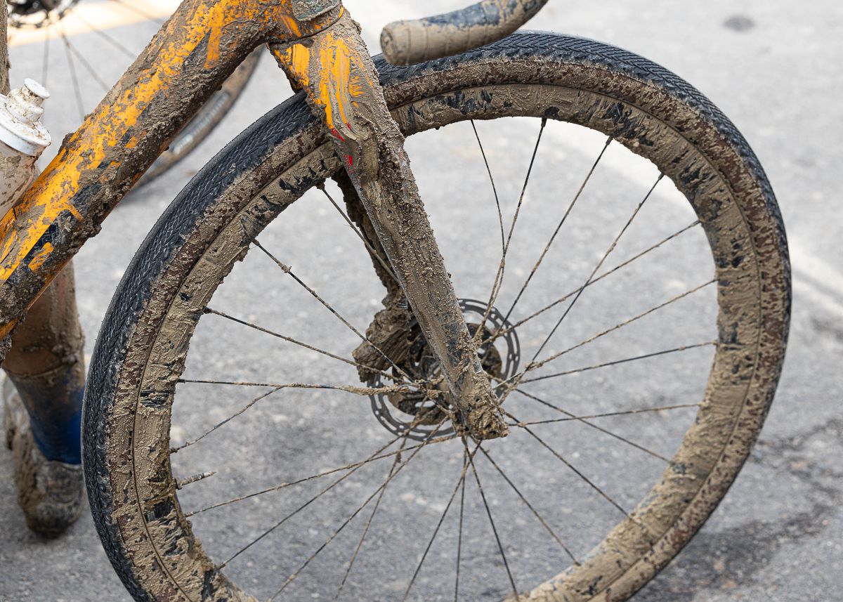 This years edition of Unbound was hard on equipment. This rider managed to finish his race with 2 broken spokes.