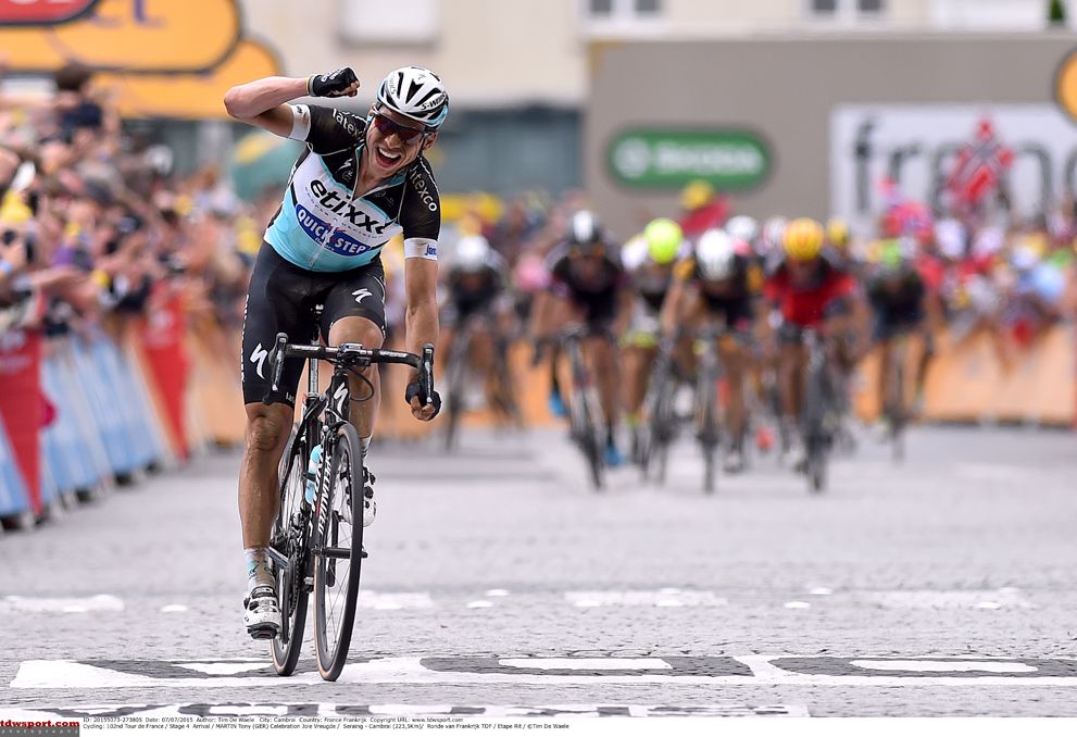 Tony Martin (Etixx QuickStep) wins the cobbled stage