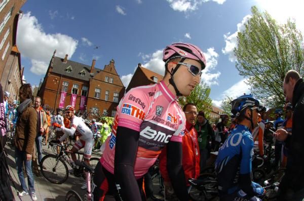 Taylor Phinney (BMC) survived a late scare on stage 2 to keep his maglia rosa
