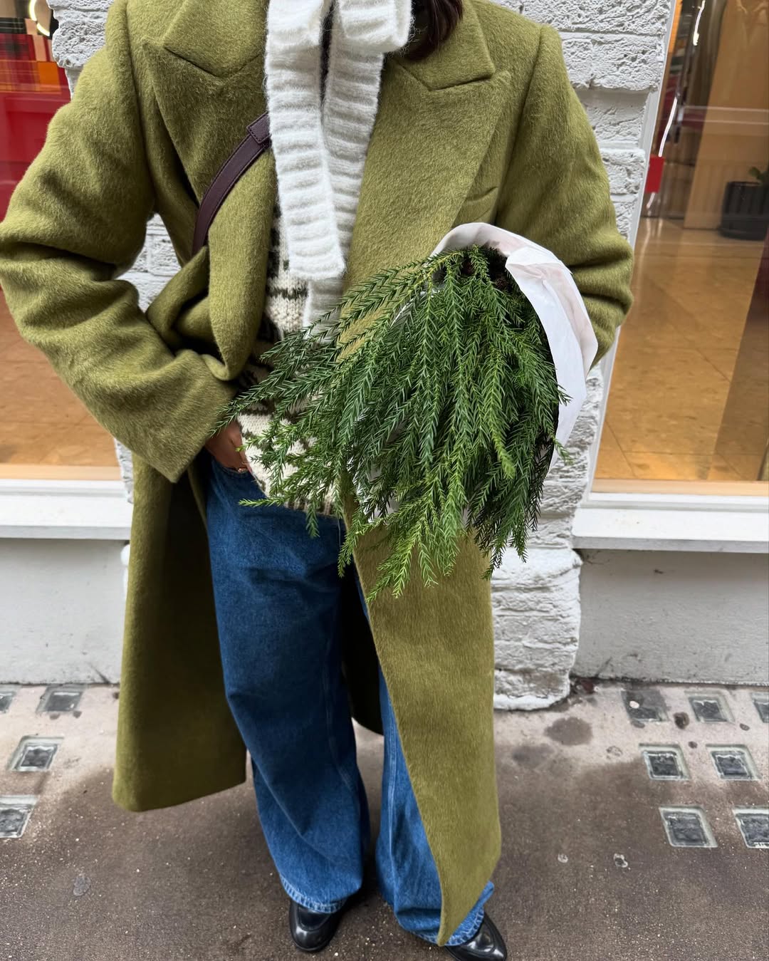 2026 Colour Trends to Wear with Jeans