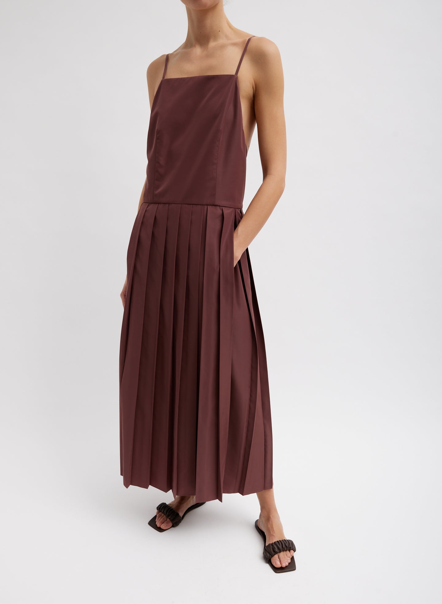 Italian Sporty Nylon Overall Dress - Cinnamon / 00 / U124tt1617