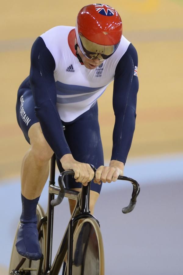 Chris Hoy starts his cool down after another race