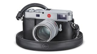 Leica M11