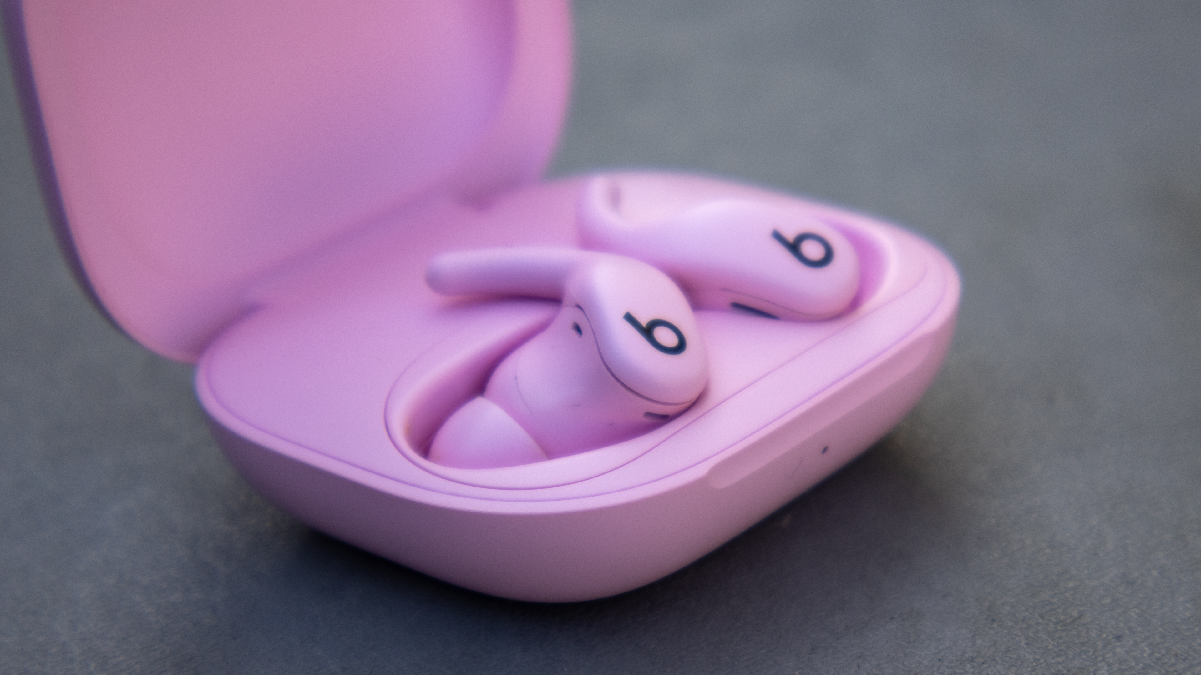 Beats Powerbeats Fit
