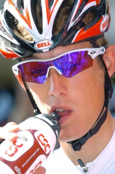 Andy Schleck (Team CSC) drinks before his ride.