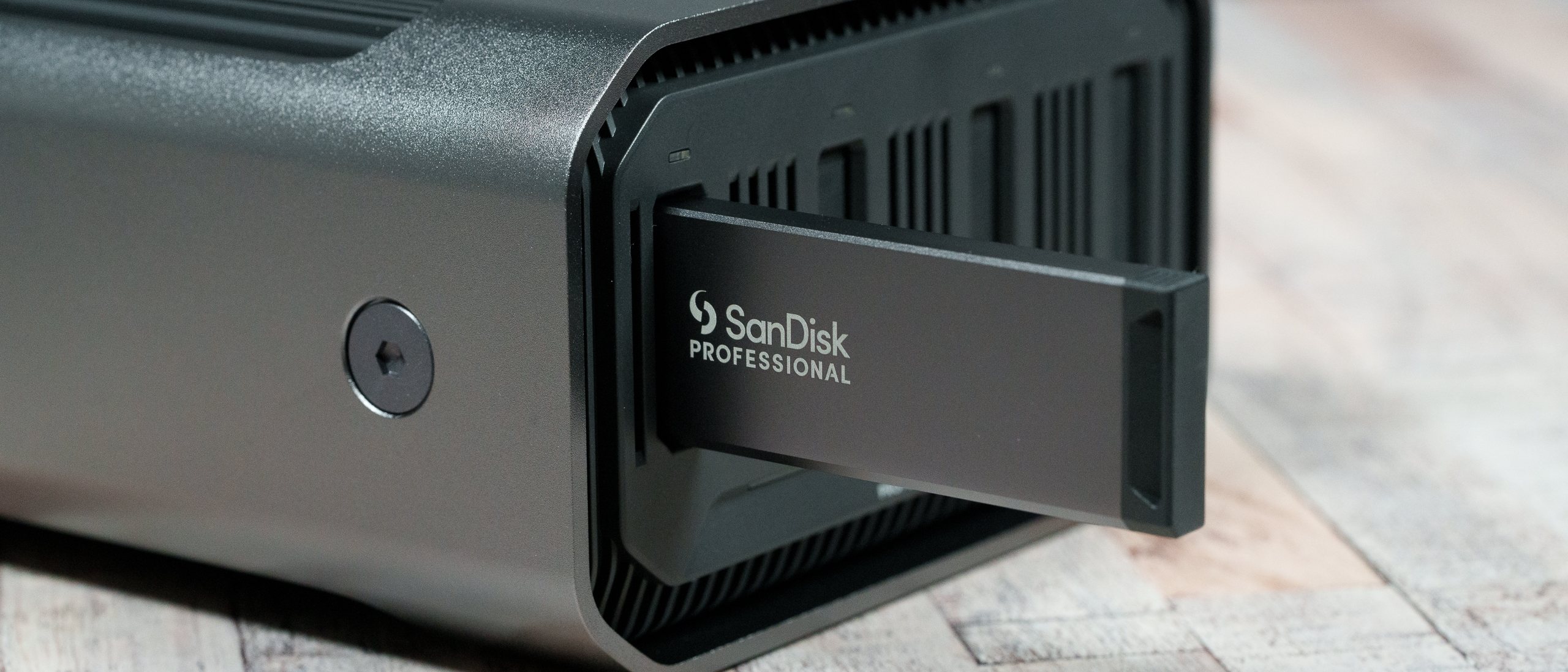 SanDisk Professional Pro-Blade Transport SSD 2To - Disque dur ssd
