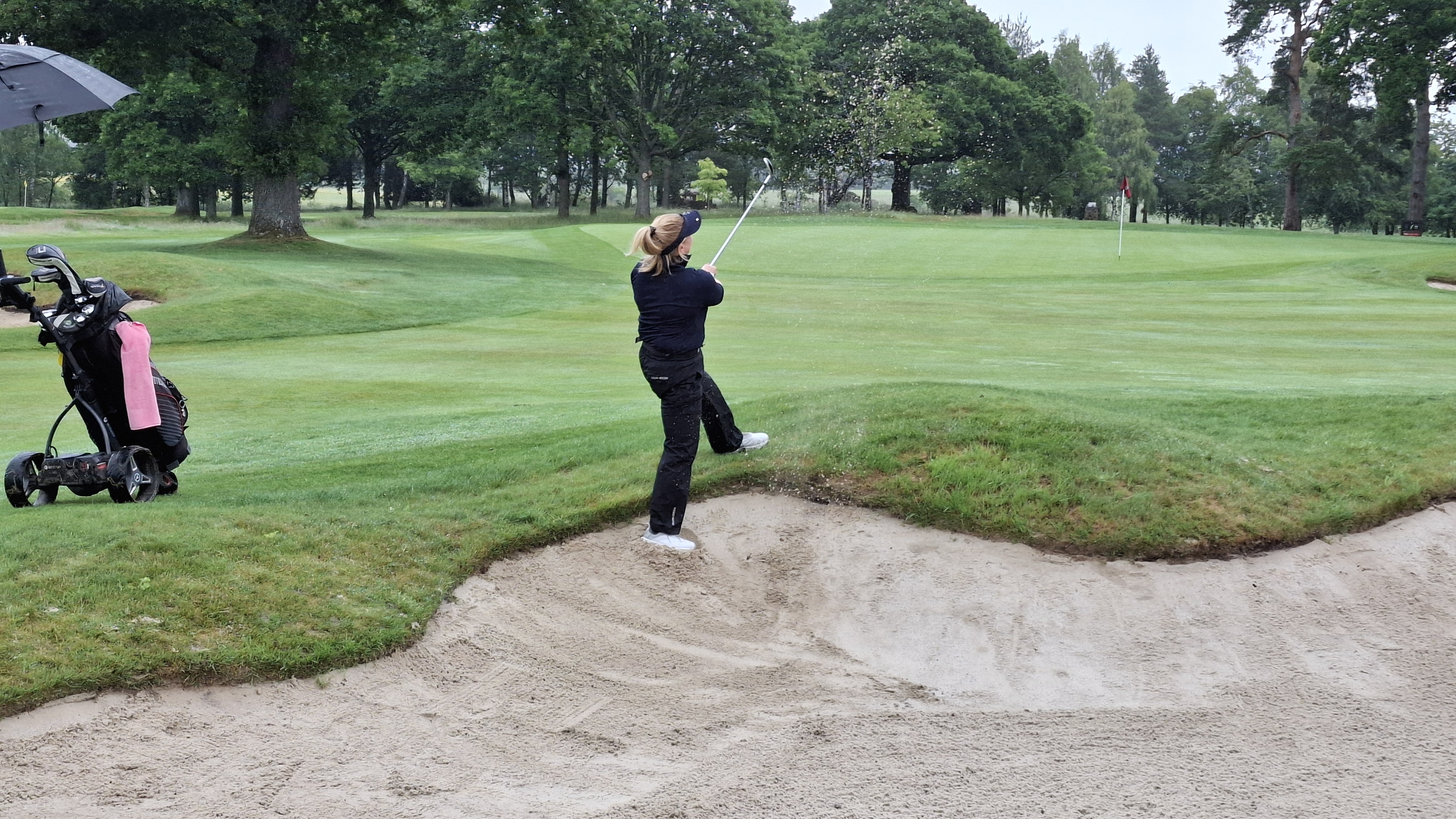 Bunker trouble for Kenna at Glenbervie GC