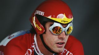 David Millar wearing Oakley over the top sunglasses