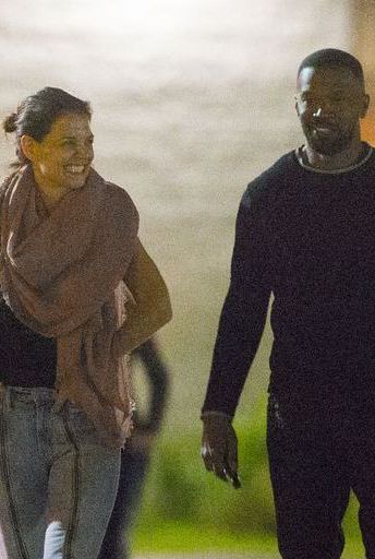 *PREMIUM EXCLUSIVE* Loved-up Katie Holmes and Jamie Foxx enjoy a romantic date night in New Orleans