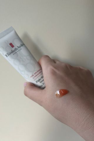 Tori holding Elizabeth Arden Eight Hour Cream