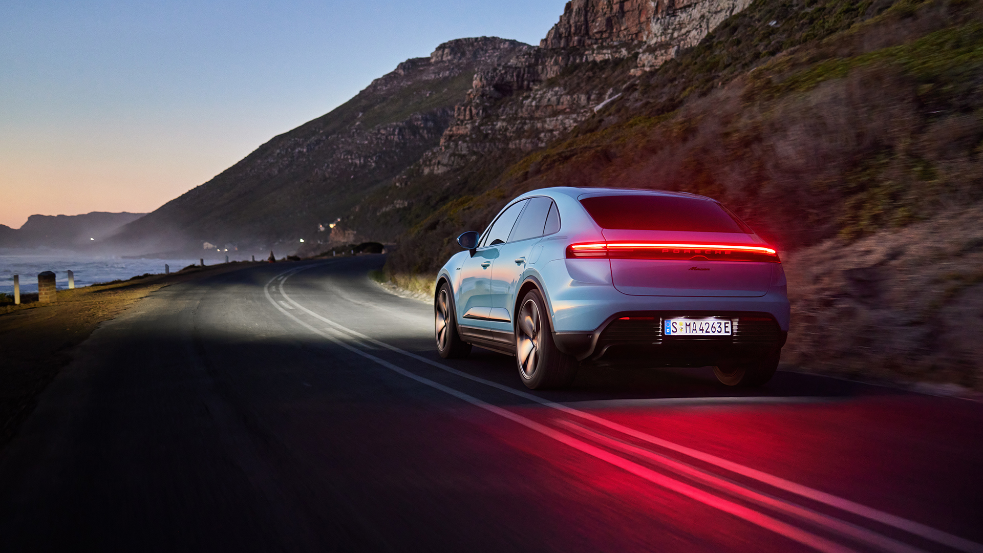 Porsche Macan Electric