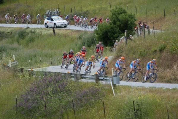 Garmin-Transitions worked to control the pace for its race leader, closely followed by race favourites Radioshack.