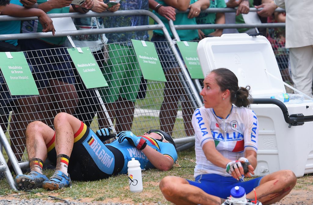 Githa Michiels (Belgium) and Eva Lechner (Italy) after finishing the race