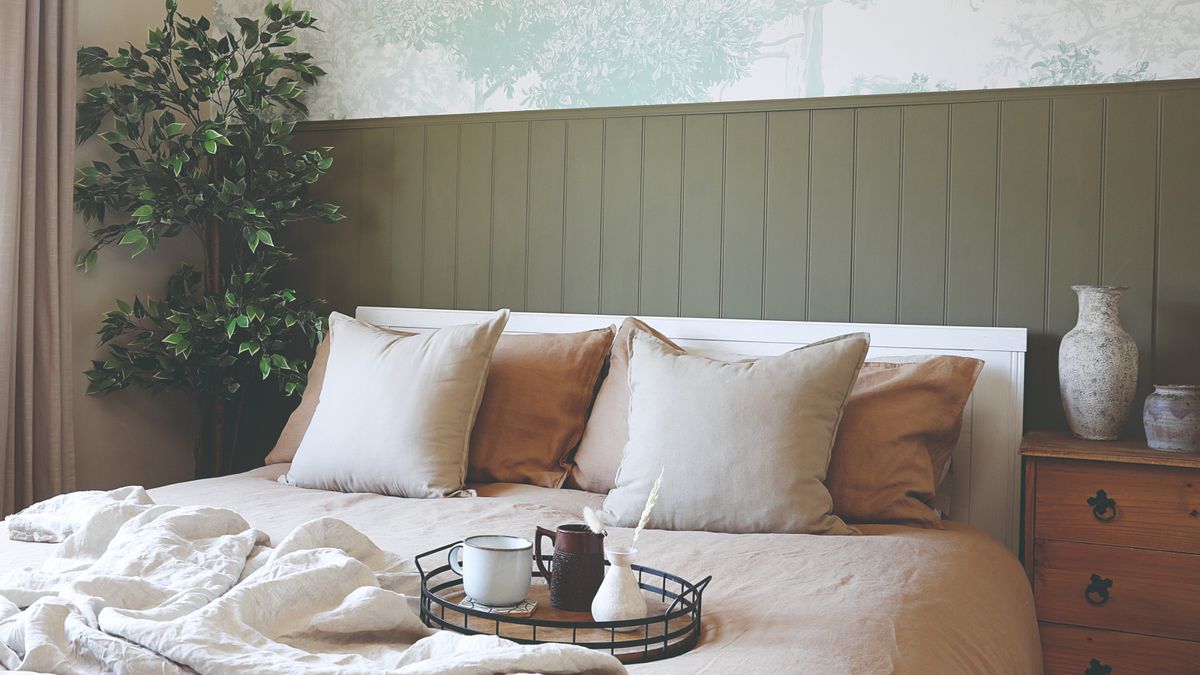 What are the most timeless wall panelling styles? Experts reveal the 2 designs that will never go out of style