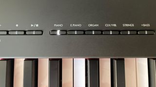 Yamaha P-225 digital piano review