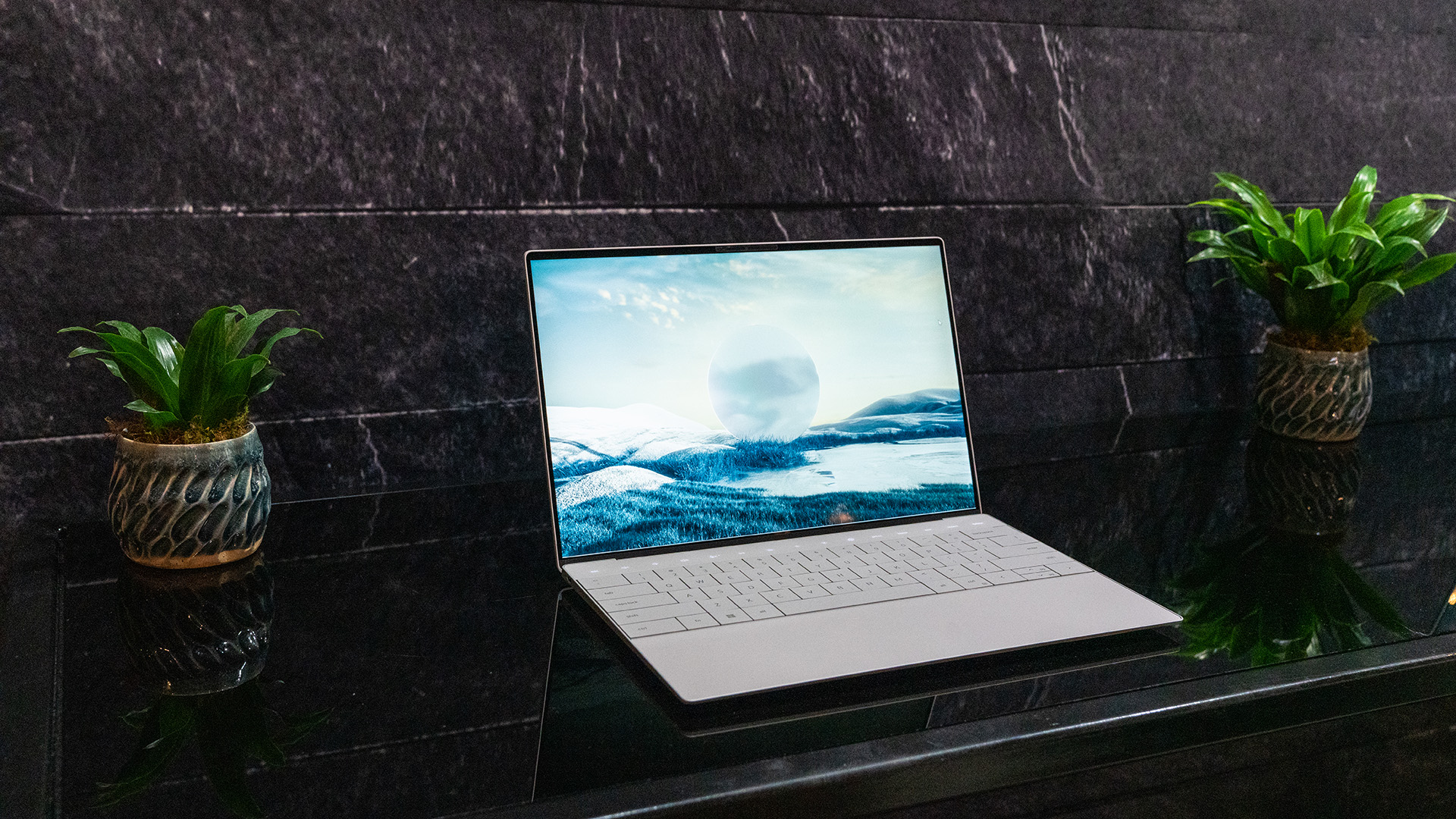 Best lightweight laptops 2024 : the top 10 ultrabook options for you