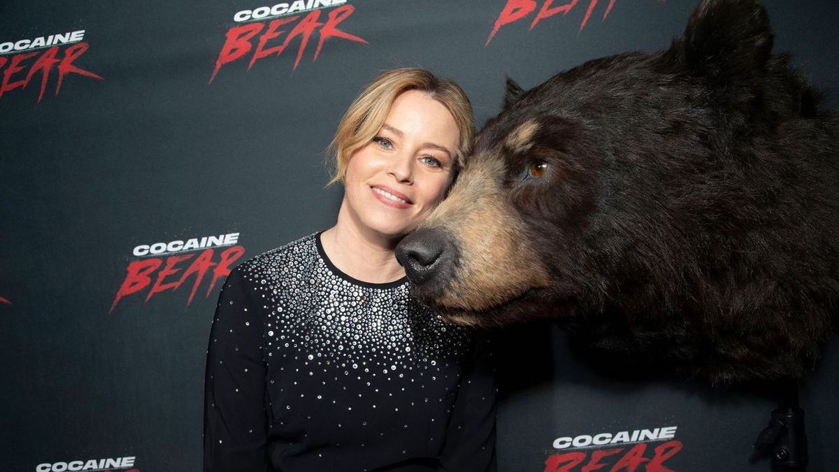 Elizabeth Banks at Cocaine Bear event