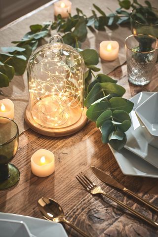 winter table ideas with outdoor lights