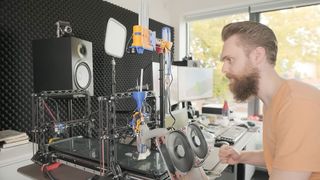 Proper Printing makes a hot glue 3D printer