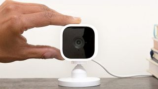 Best cheap security camera: Blink Mini