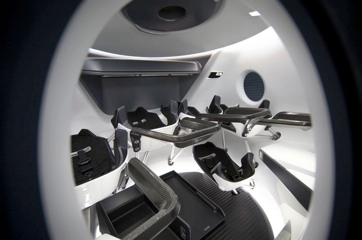 Step Inside Crew Dragon Spacex Reveals Interior Of Crewed Space Capsule Space