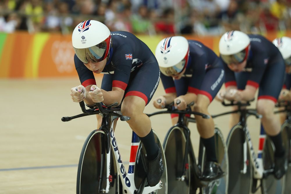 Heading for gold in the women's team pursuit for Great Britain