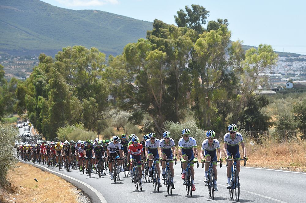 The peloton line out on stage 3 of the Vuelta a Espanaa