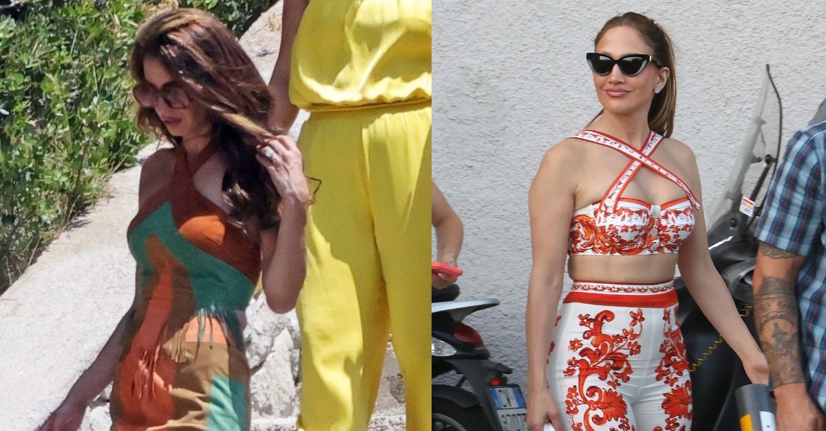 Not Black, Not Red—Fashion People In Their 40s and 50s Are Wearing This Elegant Sandals Colour Trend Instead