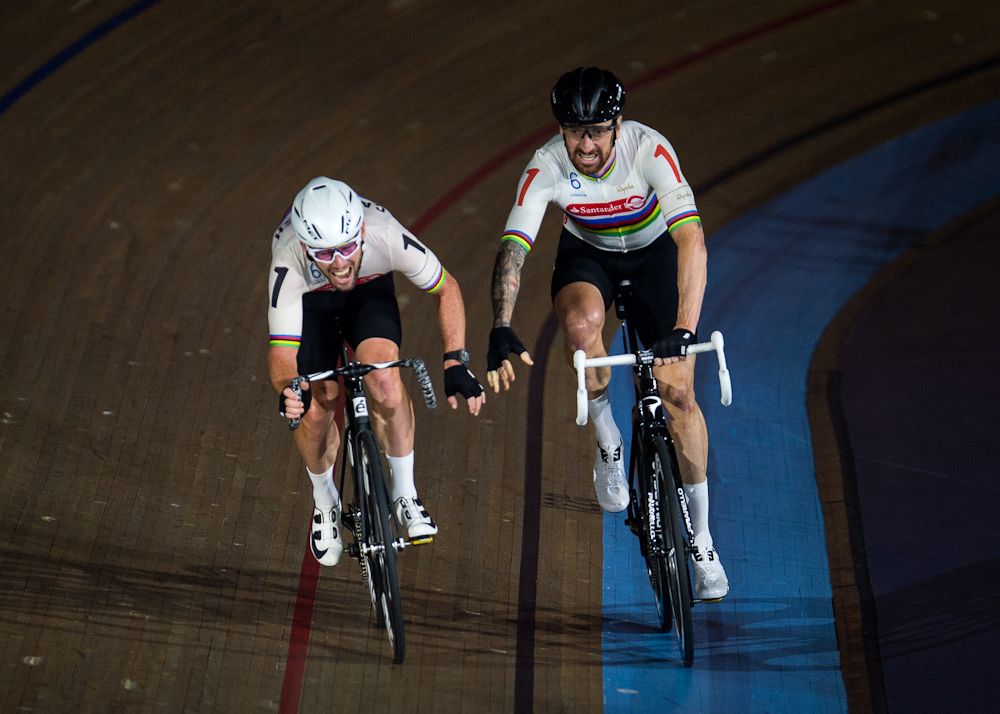 Mark Cavendish and Bradley Wiggins in action during the team elimination during the Six Day London