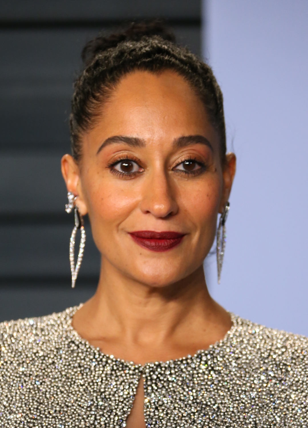 Tracee Ellis Ross attends the 2018 Vanity Fair Oscar Party following the 90th Academy Awards at The Wallis Annenberg Center for the Performing Arts in Beverly Hills, California, on March 04, 2018