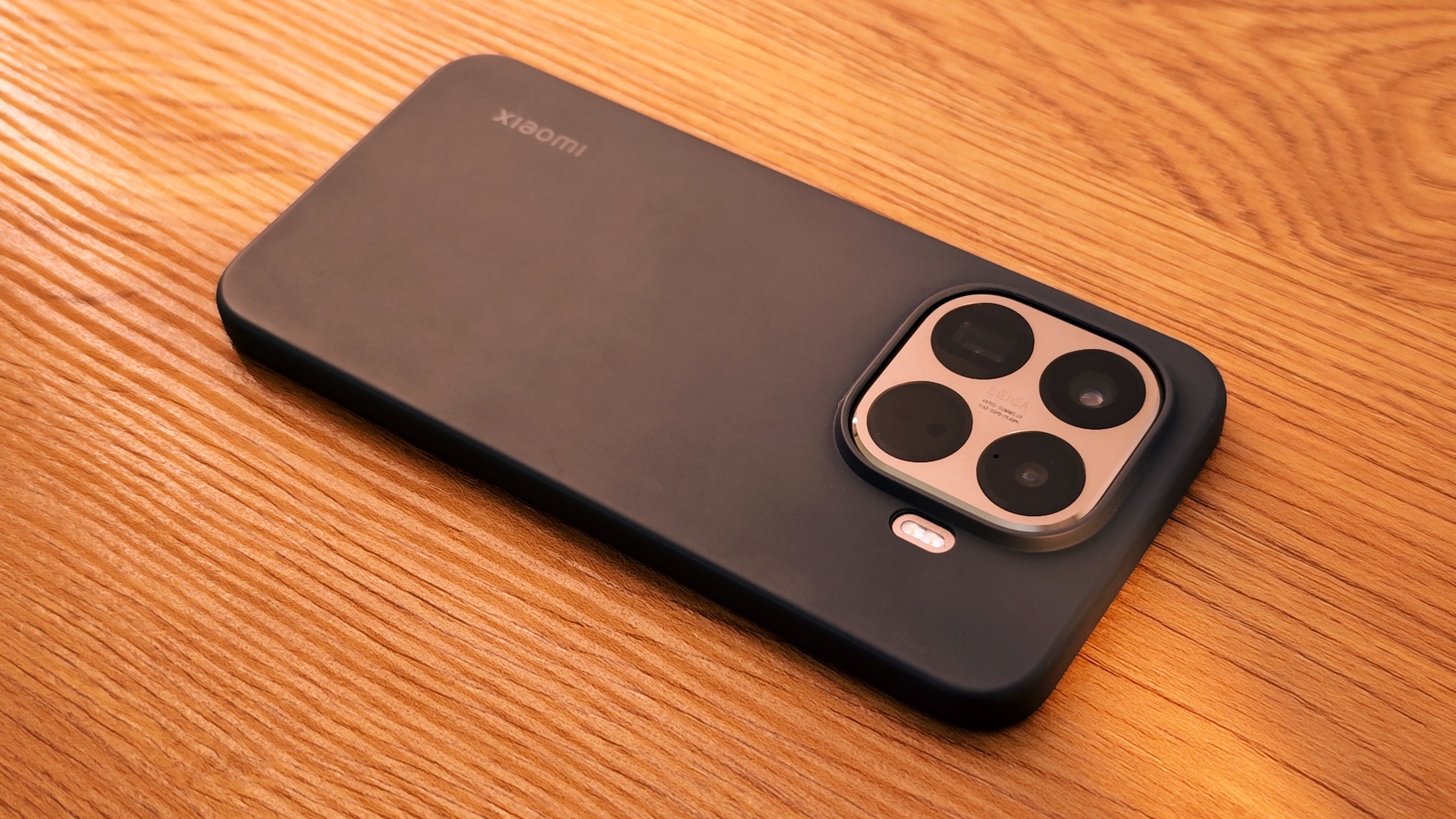 Xiaomi 15T Pro REVIEW case on