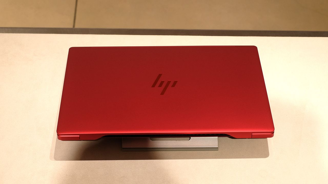 HP Limited Edition Scuderia Ferrari PC