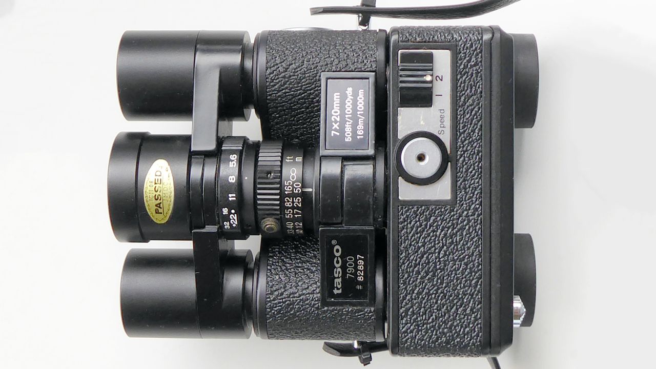 The top of the Tasco 7900 binocular camera