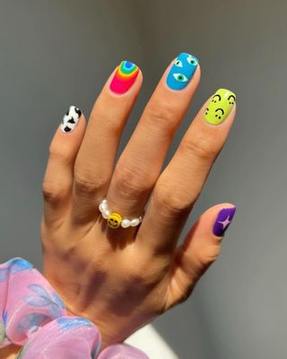 Summer nail art mismatched nails
