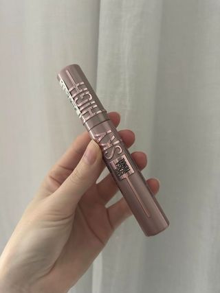 @gracelindsay__ testing the Maybelline Lash Sensational Sky High Mascara