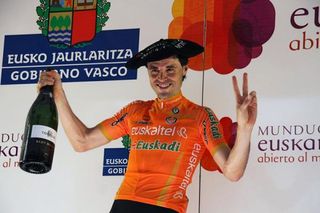 Samuel Sanchez (Euskaltel-Euskadi) counts up his wins.