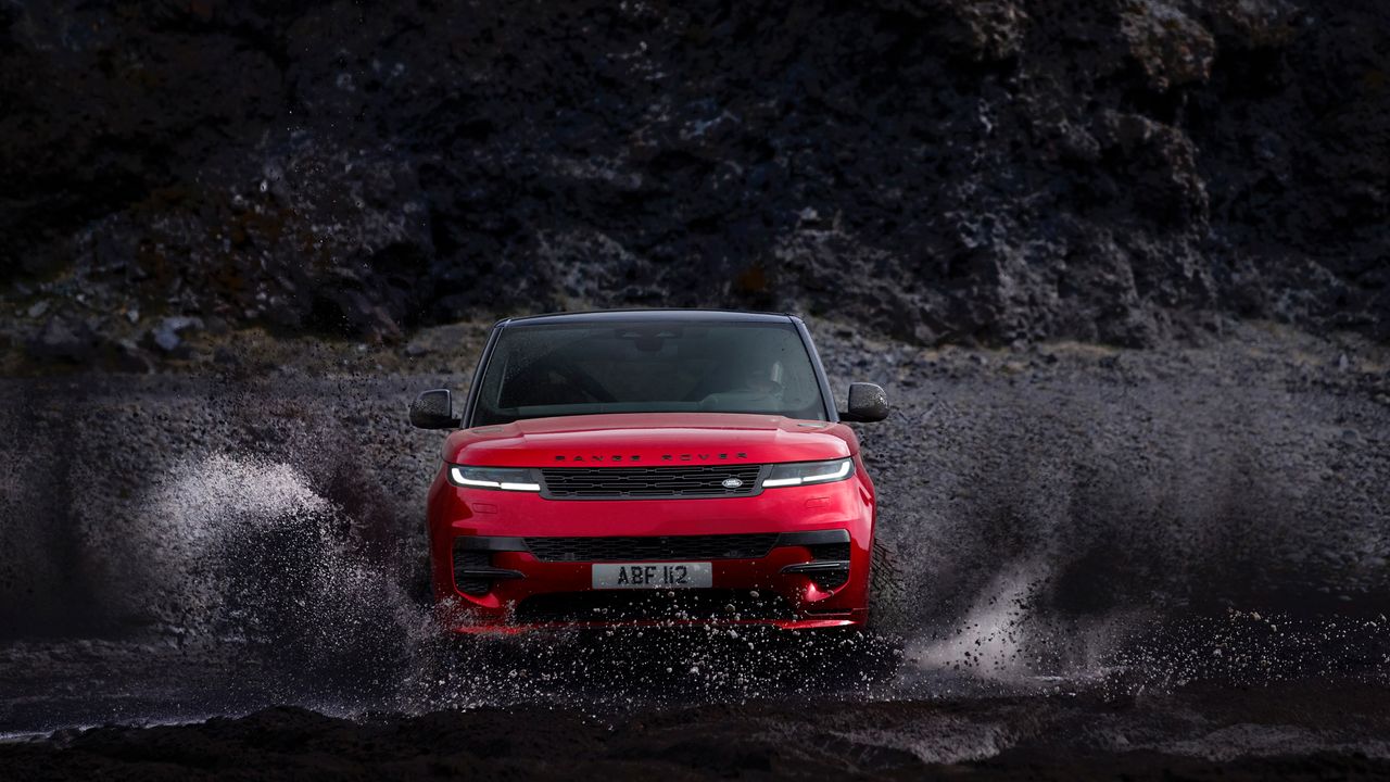 New Range Rover Sport in red