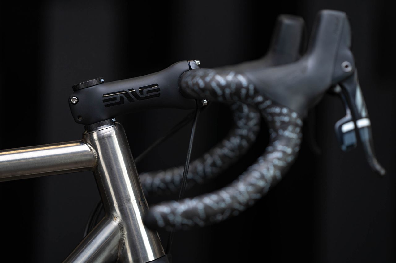 Weis Hammer Gravel Ti