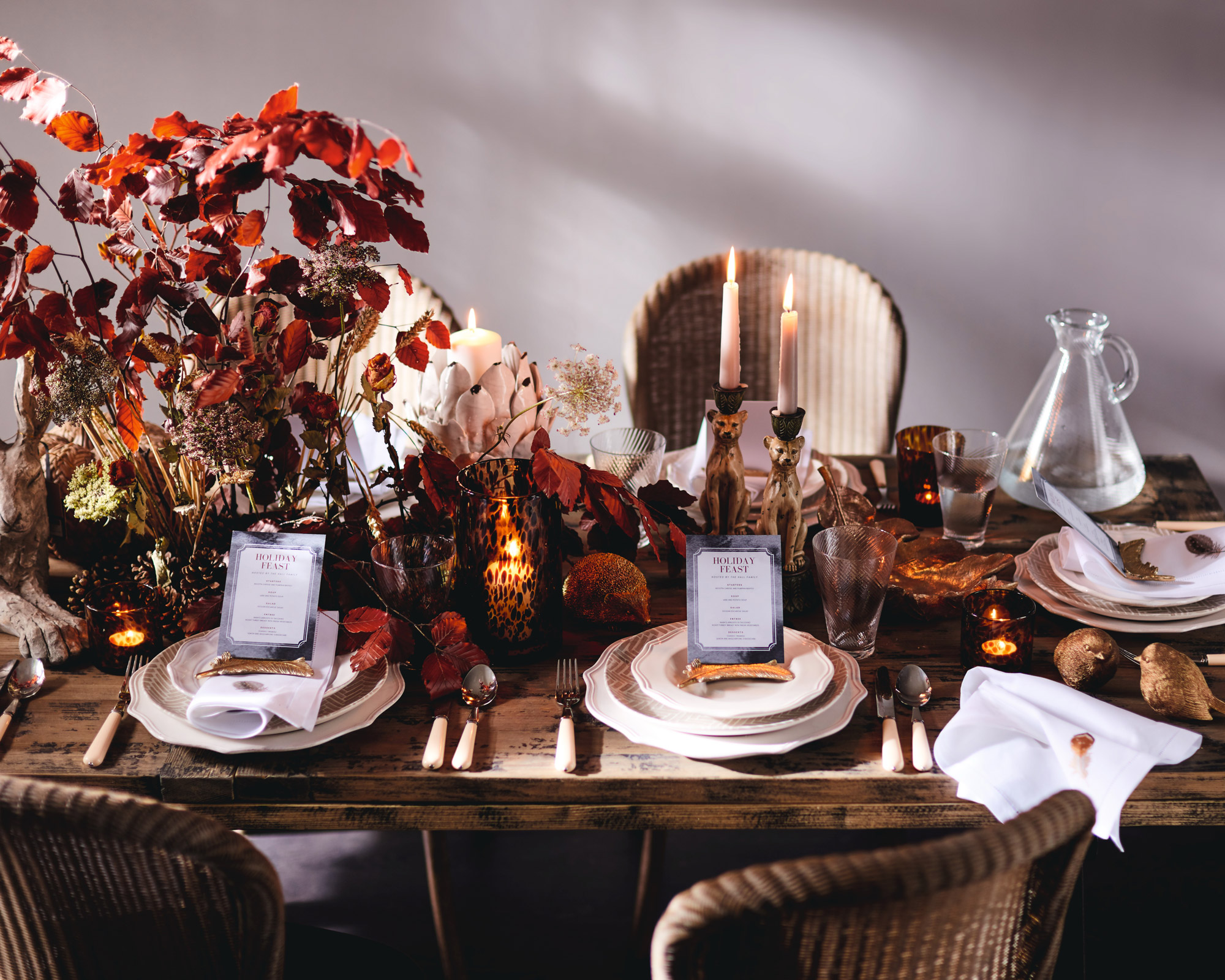 Christmas-table-settings