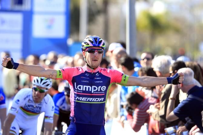 Victory for Sacha Modolo (Lampre-Merida) in the opening stage of Portugal's Volta ao Algarve