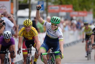 Stage 4 - Boels Rental Ladies Tour: Sarah Roy wins stage 4