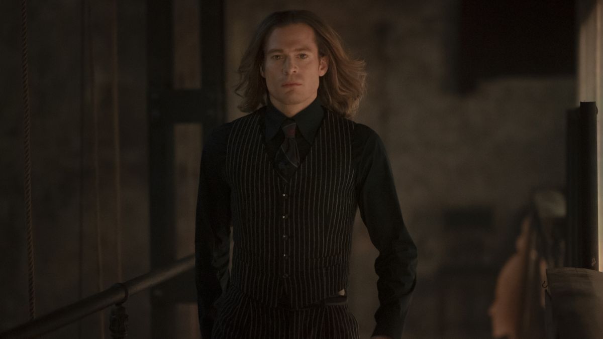 Sam Reid as Lestat in Interview with the Vampire